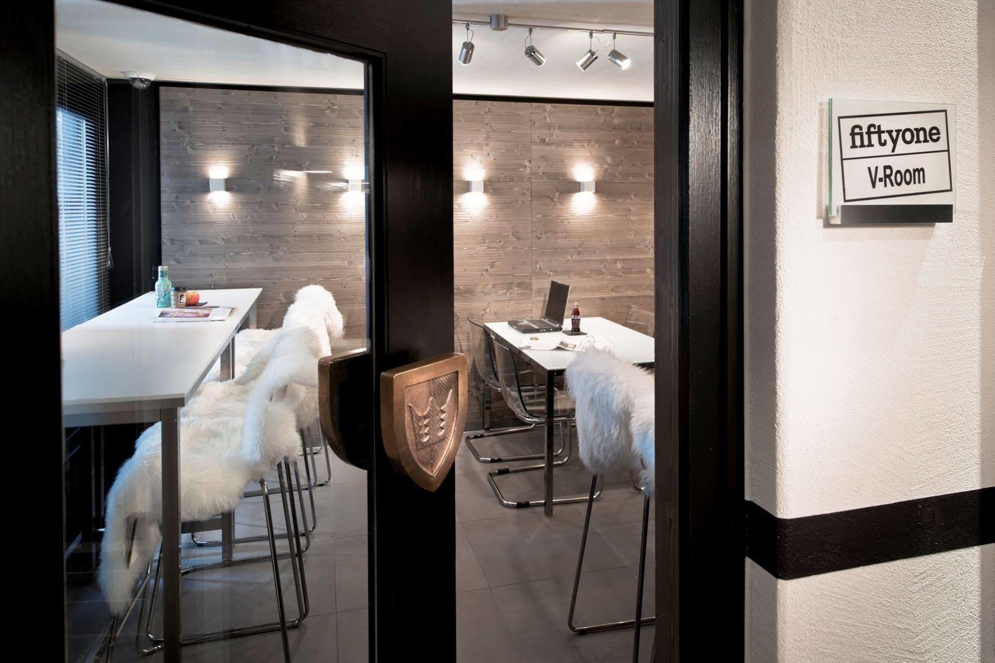 Morosani Fiftyone Hotel Davos Bagian luar foto